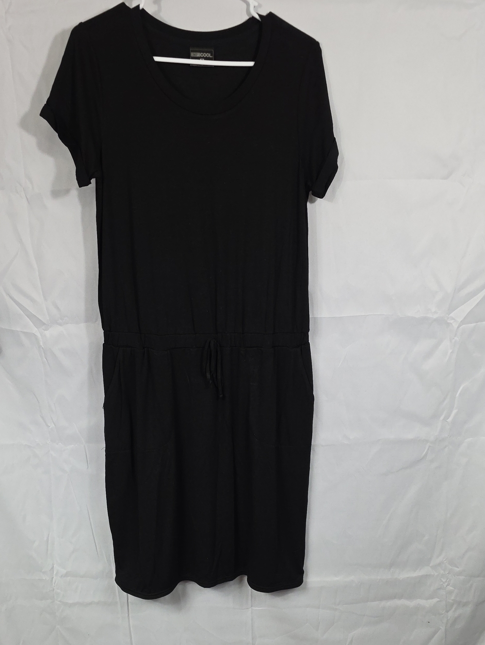 Women’s Black Drawstring Tee Dress 32 Cool Size Medium (Chris #36)